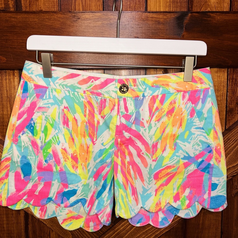 Lilly Pulitzer, The Buttercup Short- 5” inseam, size 00